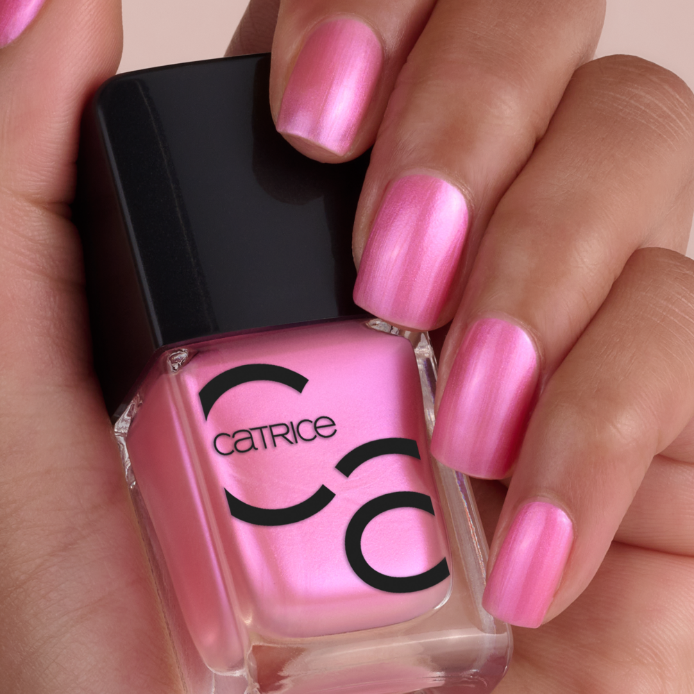 Bild: Catrice ICONAILS Gel Lacquer Nagellack pink matters