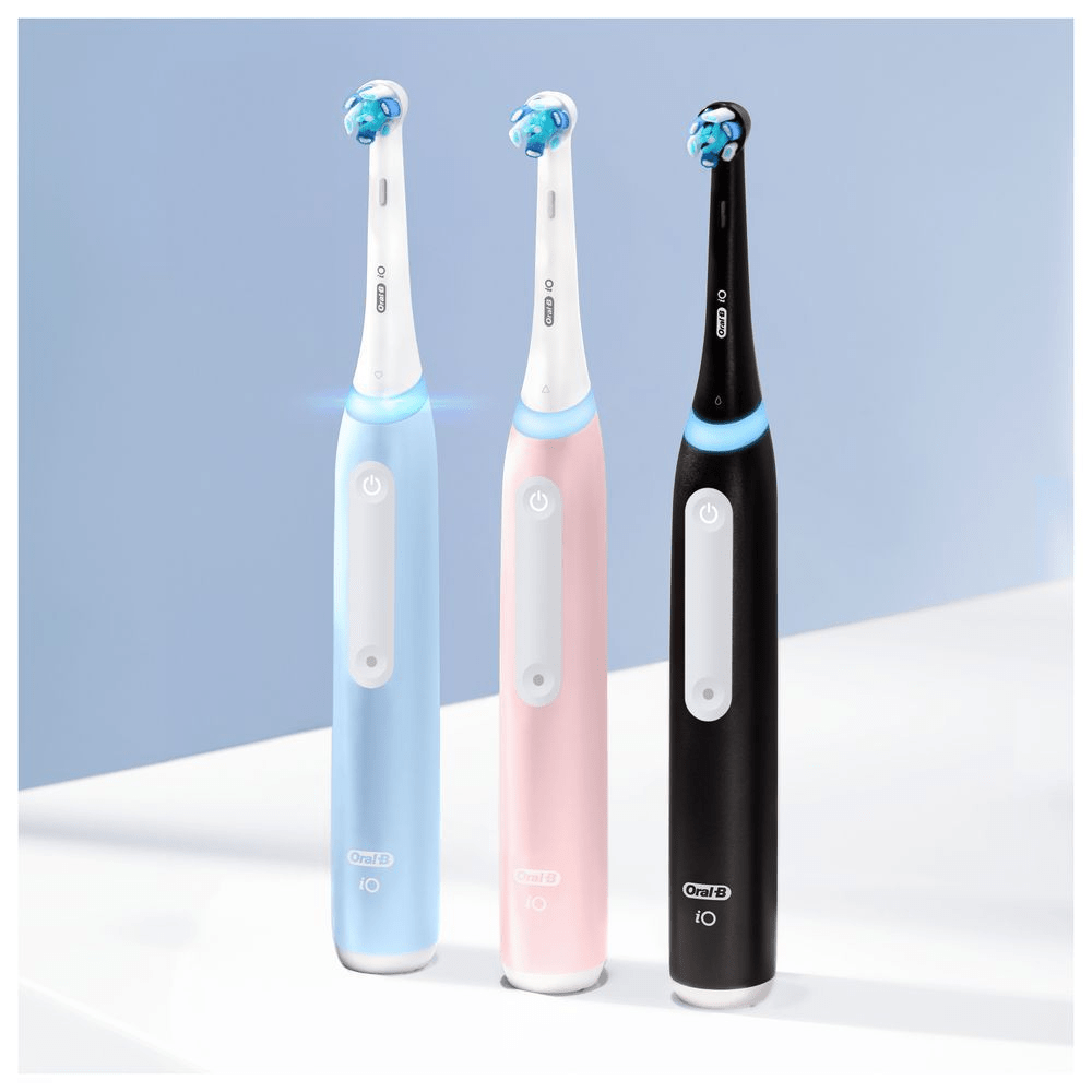 Bild: Oral-B iO Series 3 Duopack Elektrische Zahnbürste, Reiseetui, Matt Black/Blush Pink 