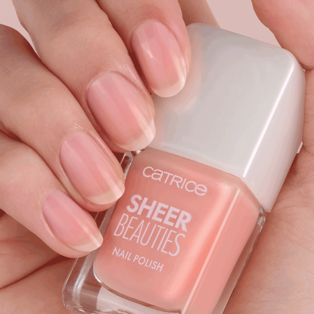 Bild: Catrice Sheer Beauties Nagellack peach for the stars