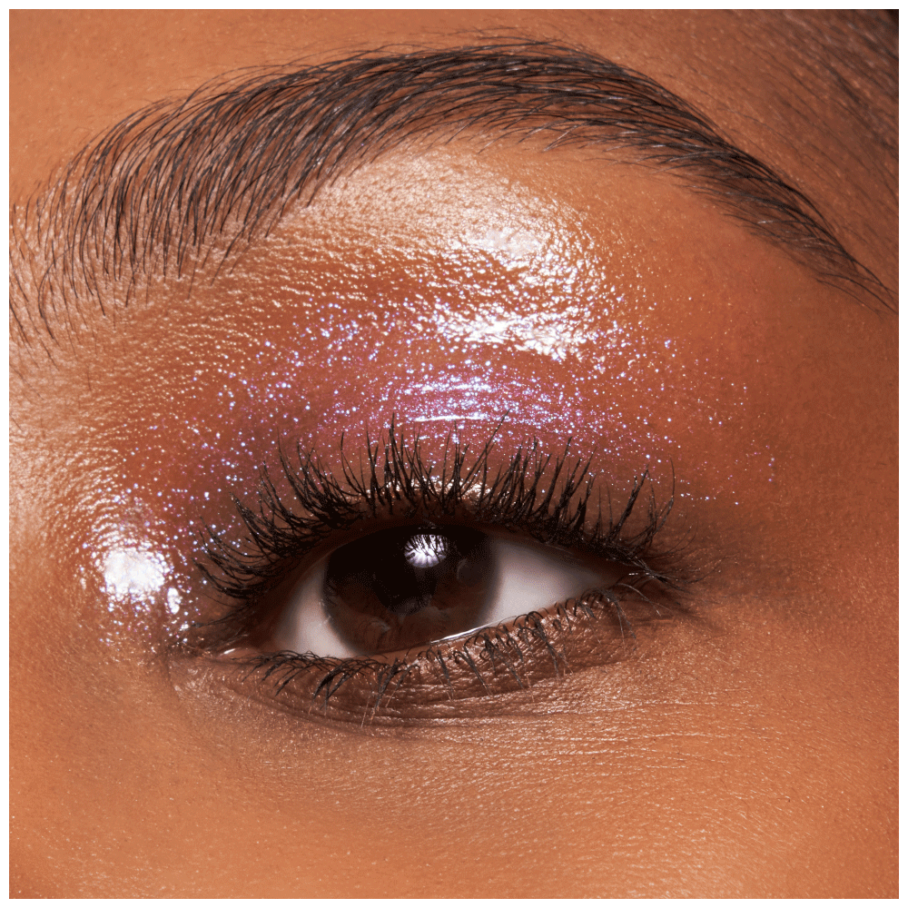 Bild: essence Dewy Eye Gloss Liquid Lidschatten Galaxy Gleam