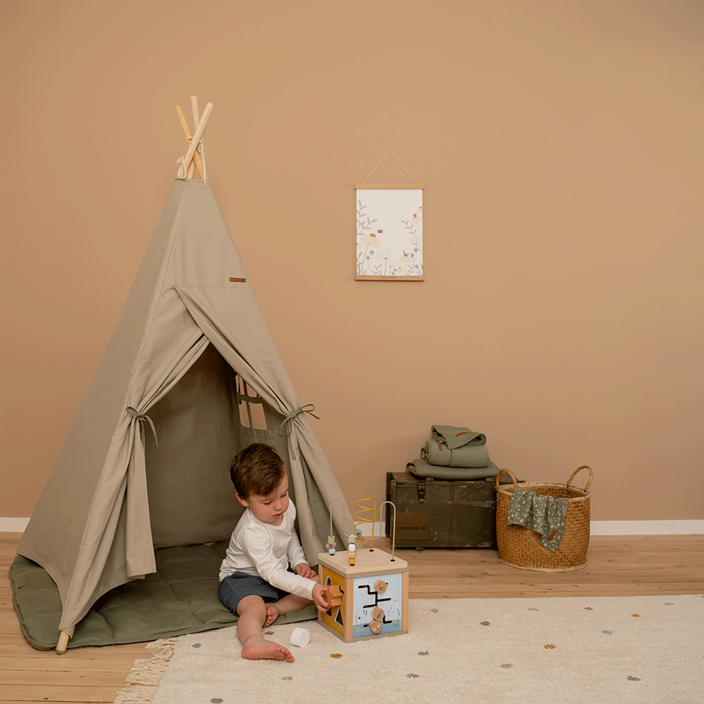 Bild: Little Dutch Tipi Zelt Olive