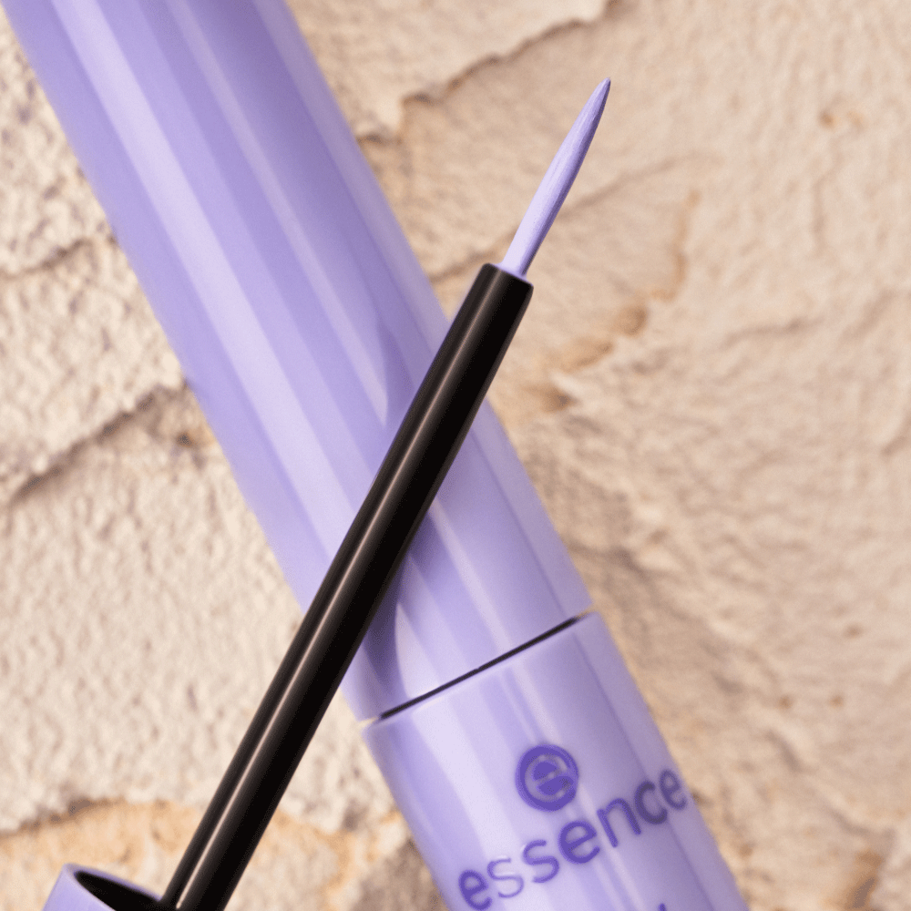 Bild: essence COLOUR it! liquid eyeliner Light Lilac