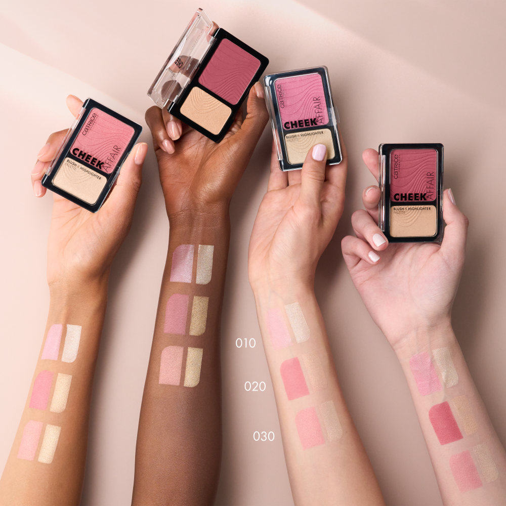 Bild: Catrice Cheek Affair Blush & Highlighter Palette love at first swipe