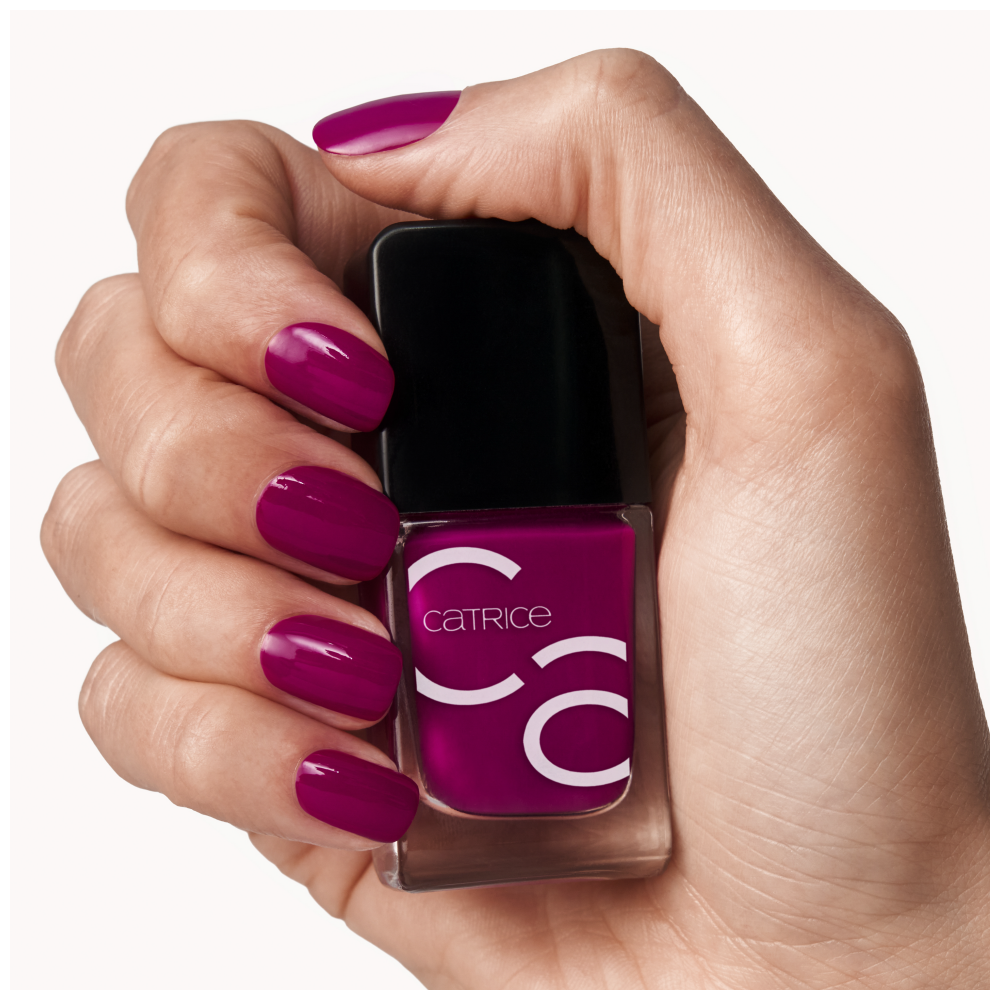 Bild: Catrice ICONAILS Gel Lacquer Nagellack My Berry First Love