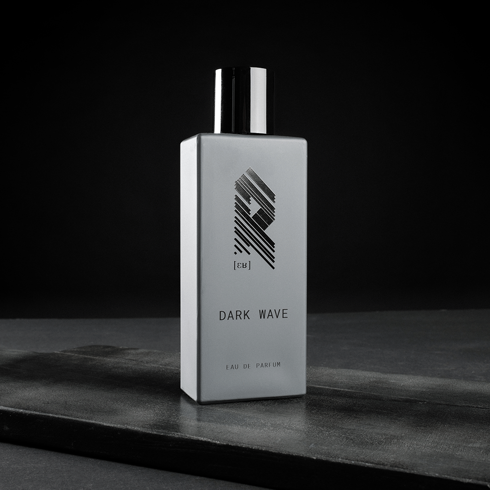 Bild: R./Cosmetics by Raf Camora Dark Wave Eau de Parfum 