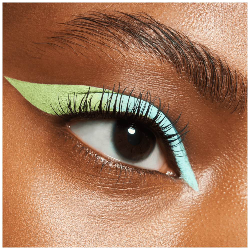 Bild: Catrice Deep Matte Liquid Lidschatten Lime Light