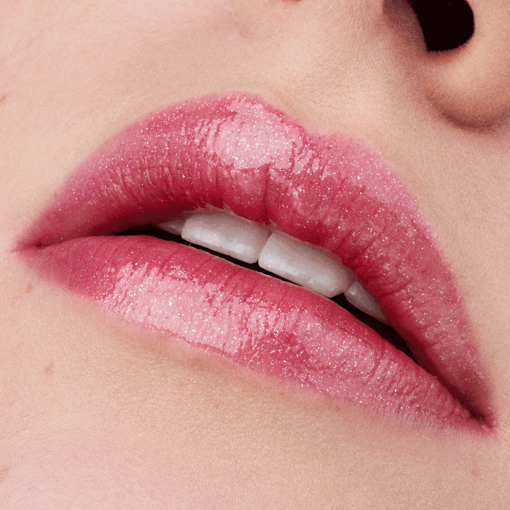 Bild: Catrice Marble-licious Liquid Lip Balm strawless flawless