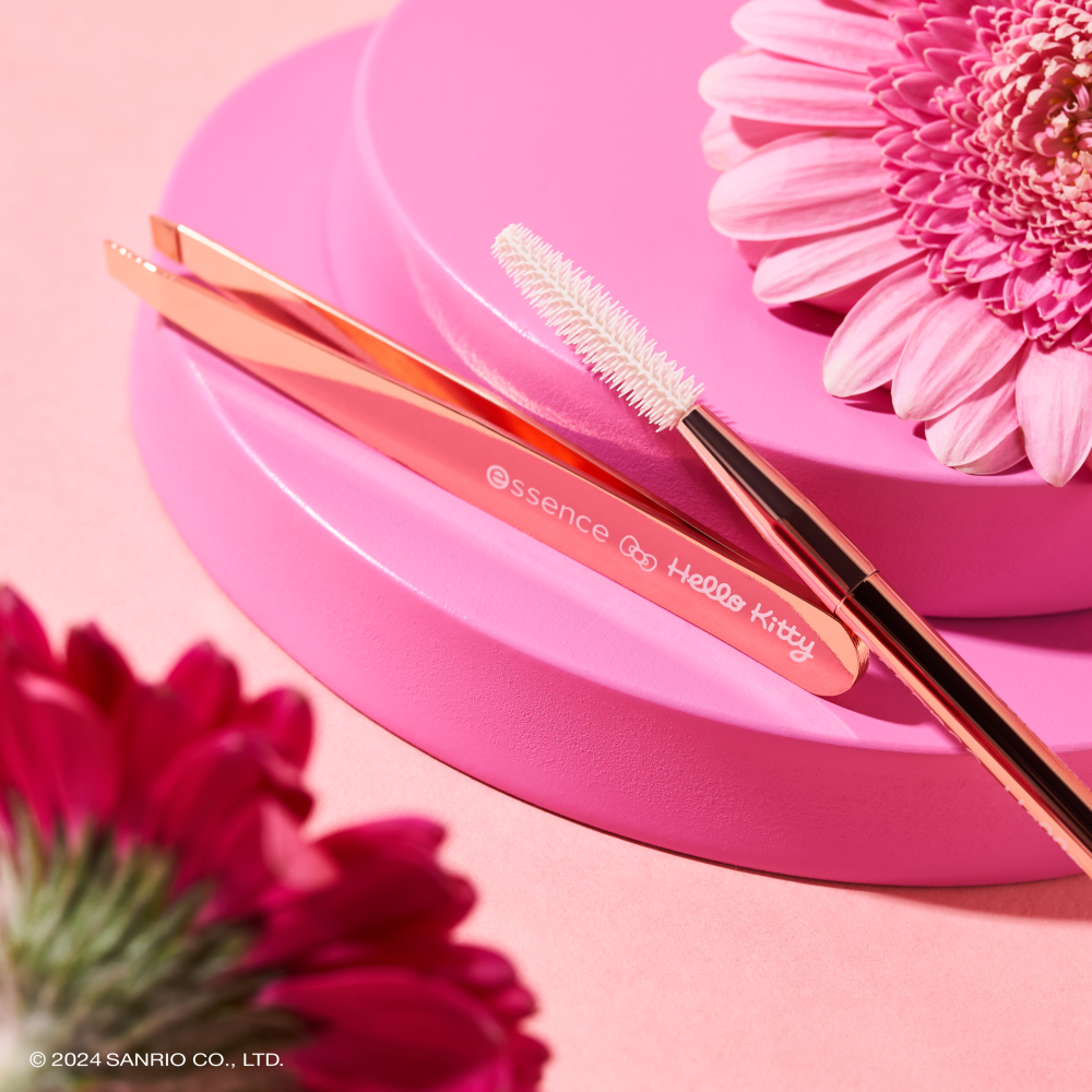 Bild: essence Hello Kitty tweezer 