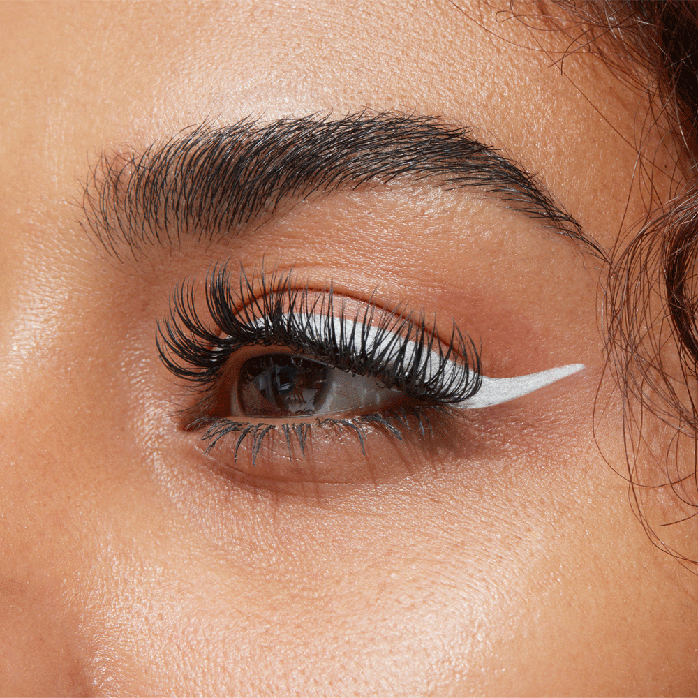 Bild: GOSH Matte Eyeliner dover white