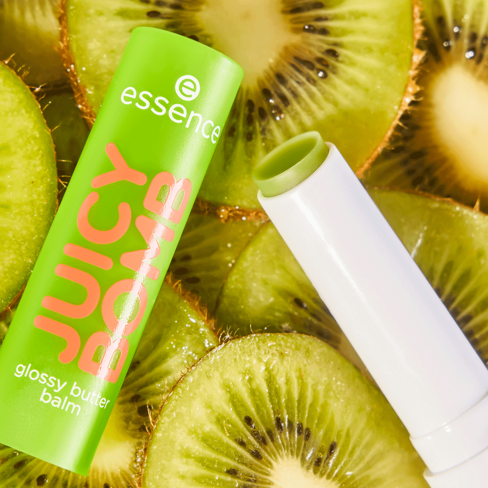 Bild: essence JUICY BOMB glossy butter balm Kiwi To My Heart