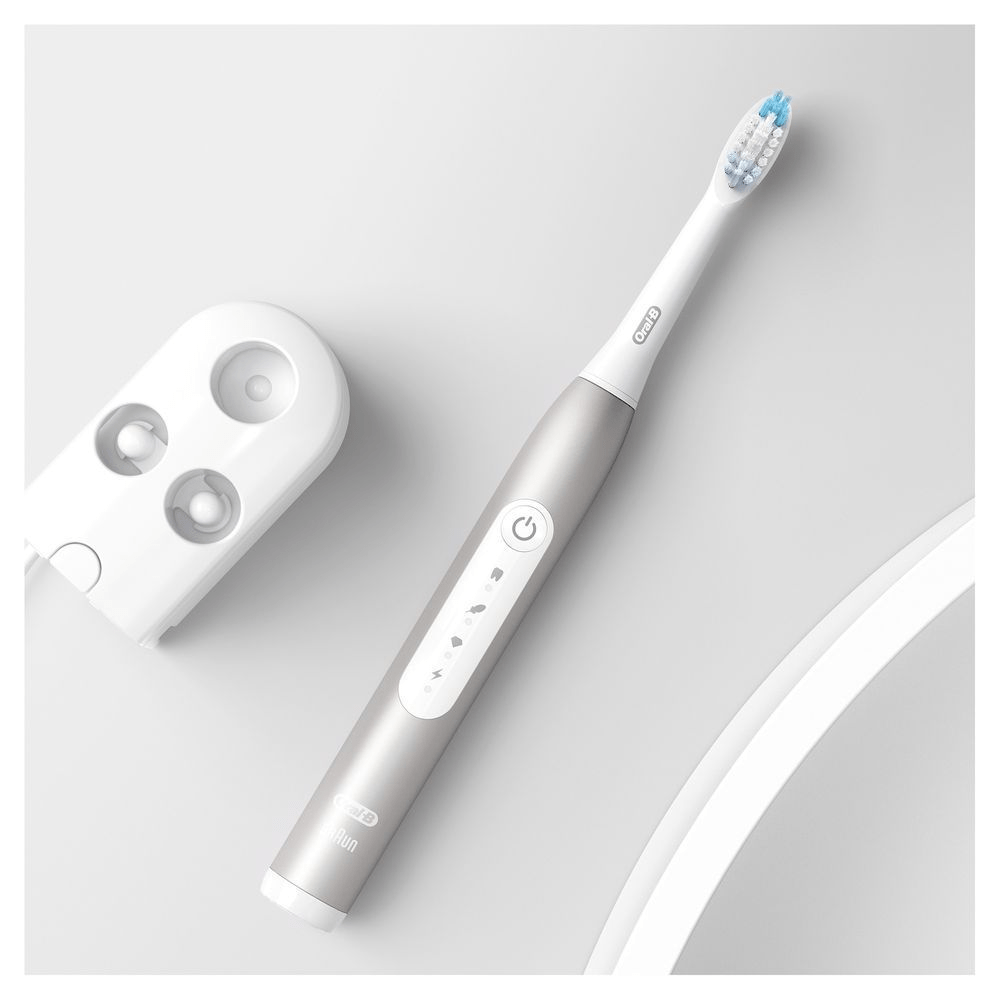 Bild: Oral-B Pulsonic Slim Luxe Platin 