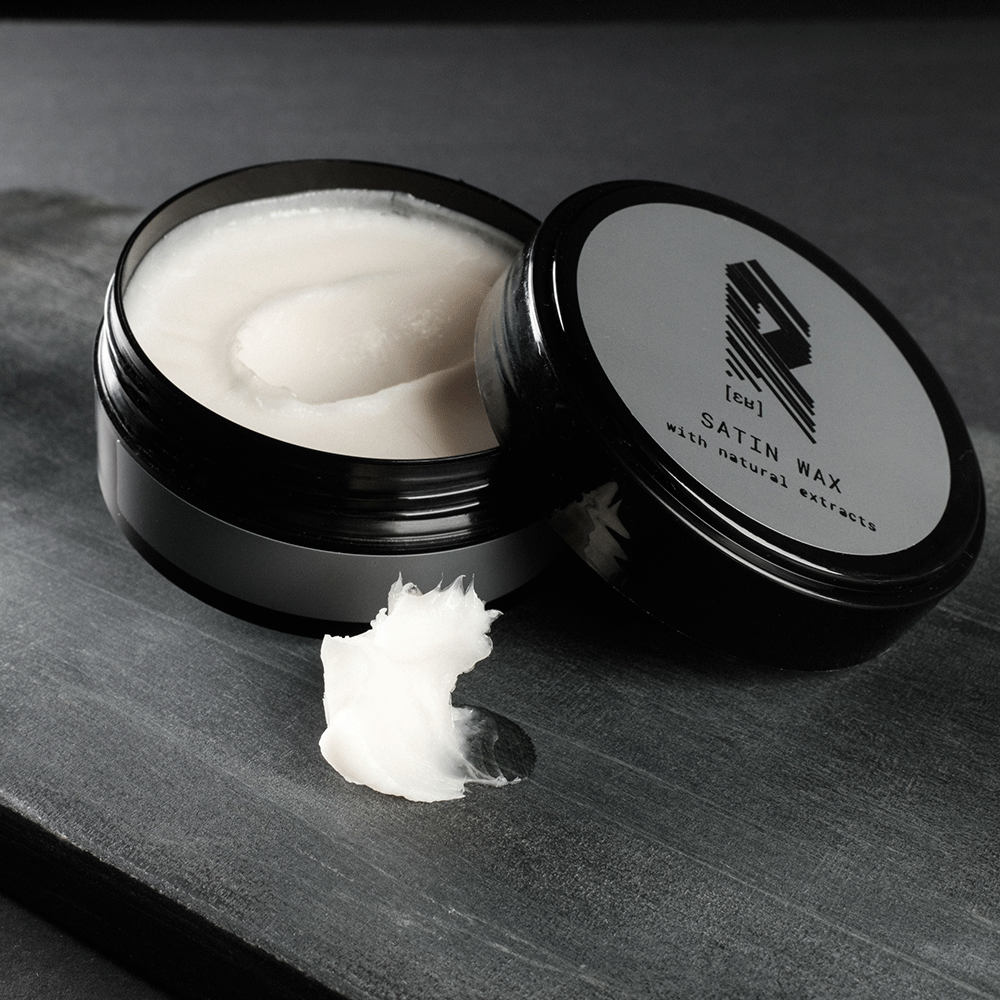 Bild: R./Cosmetics by Raf Camora Satin Wax 