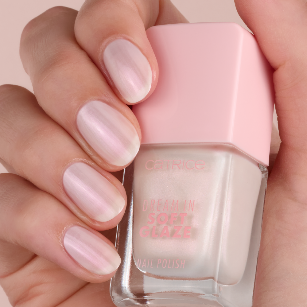 Bild: Catrice Dream In Soft Glaze Nagellack hailey baby